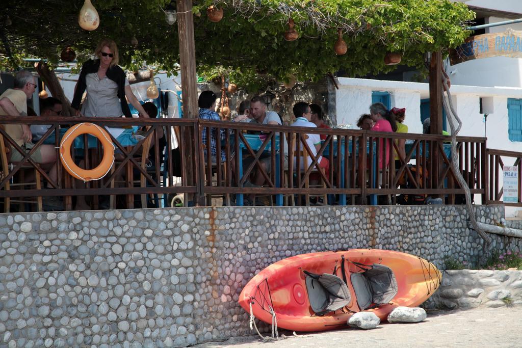 Paralia Guest House Agia Roumeli Esterno foto