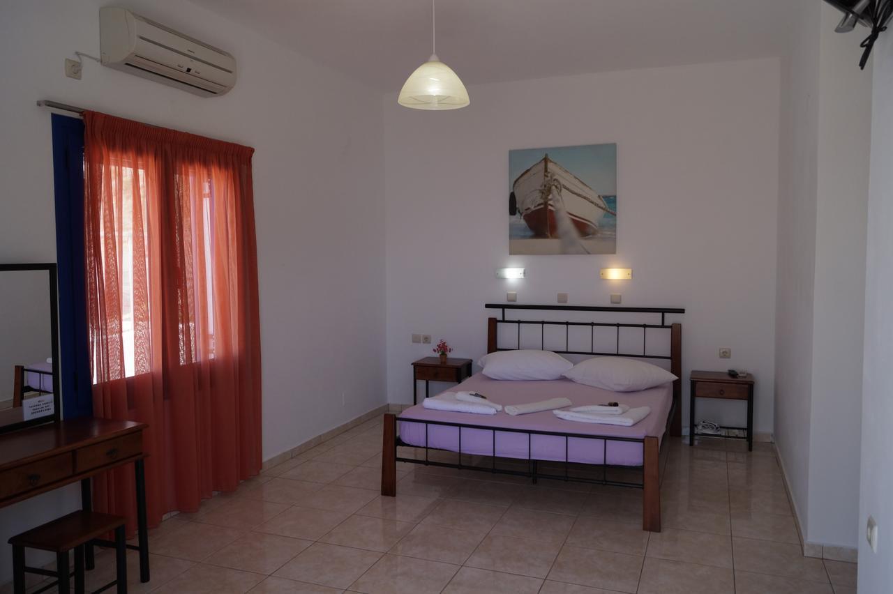 Paralia Guest House Agia Roumeli Esterno foto